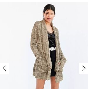 Urban Outfitters BDG Ava women's brown cozy waffle knit cardigan size XS